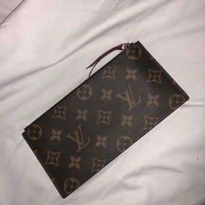 Louis Vuitton Insert